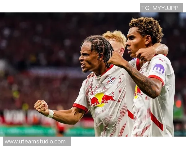 莱比锡大胜巴黎圣日耳曼帽子戏法引发转会传闻热潮